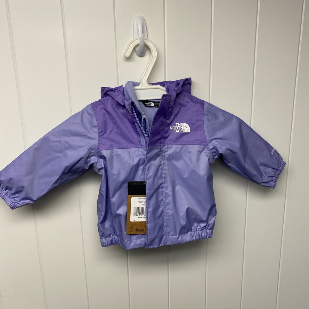 Infant North face fleece lined jacket. New with tags